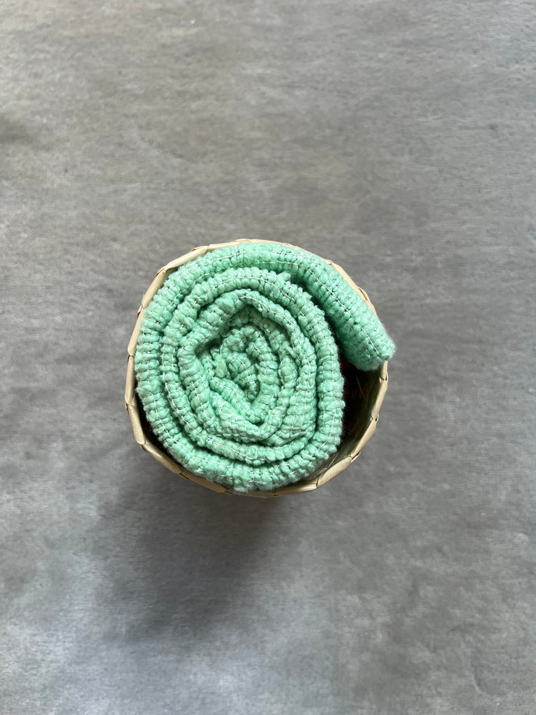 Le Krama Naturel Jade dans son écrin en feuille de palmier - Homme