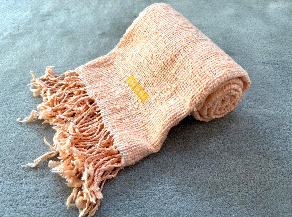 Le Krama Naturel Pêche dans son écrin en feuille de palmier - Homme