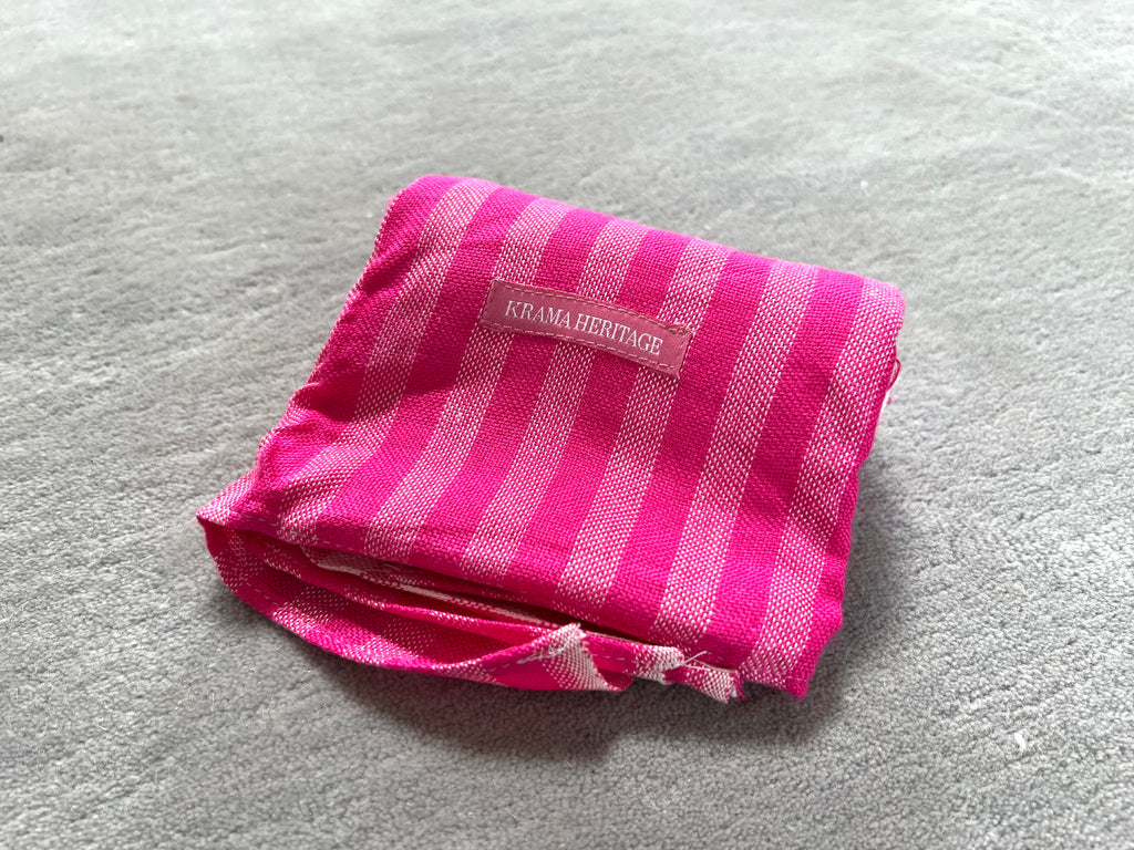 Le Krama Pop Rose dans son écrin en feuille de palmier - Homme