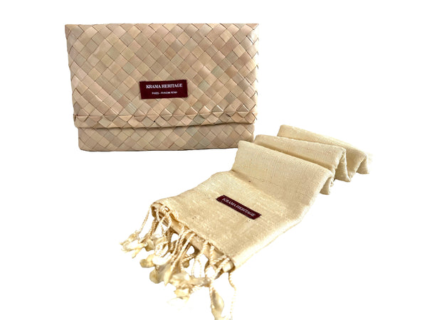 Le Krama Brut Naturel dans son écrin en feuille de palmier - Femme
