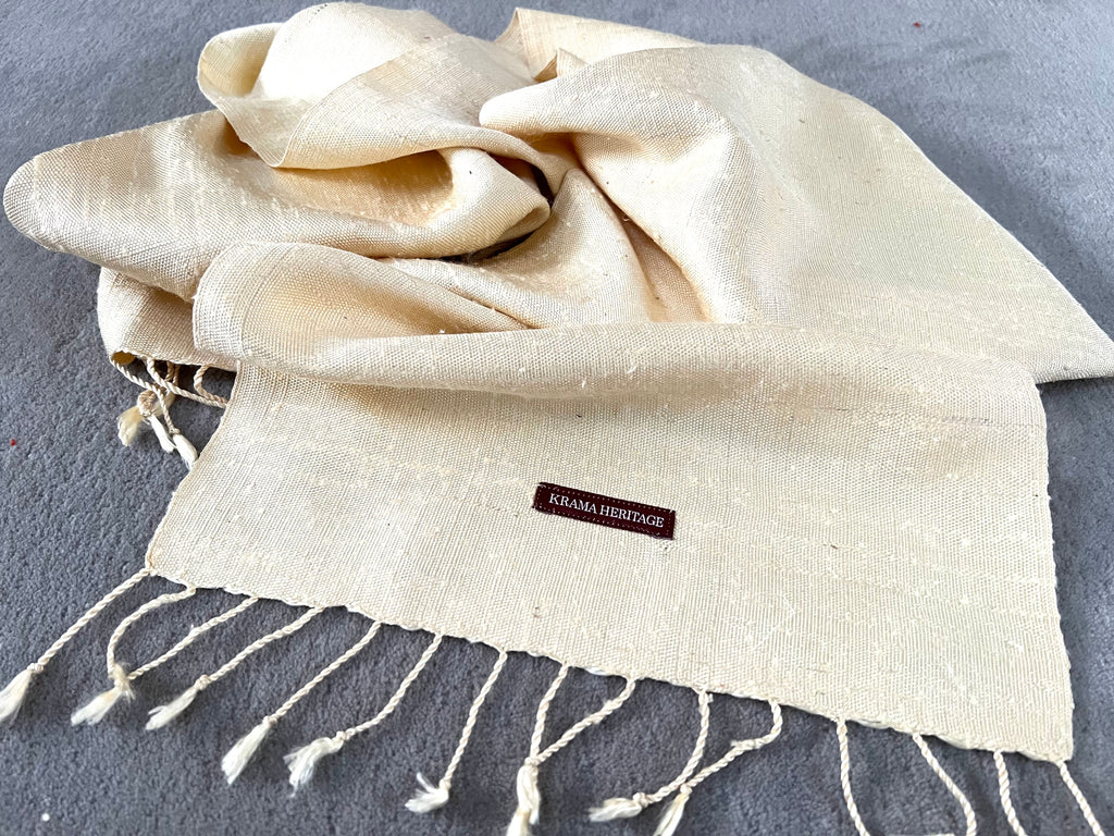 Le Krama Brut Naturel dans son écrin en feuille de palmier - Femme