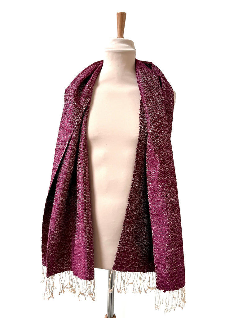 Le Krama Brut Royal Pourpre dans son écrin en feuille de palmier - Homme