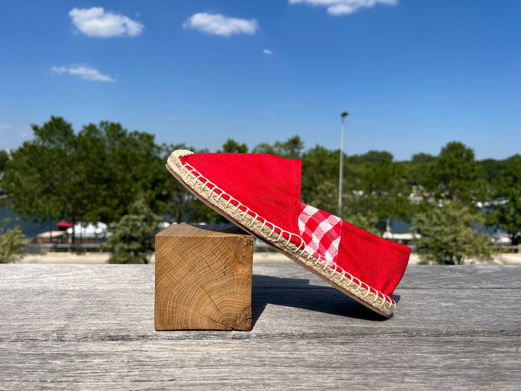 Les espadrilles Krama Rouge