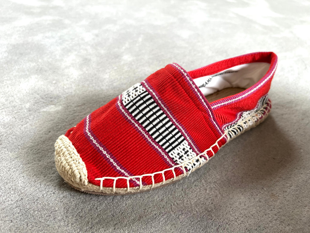 Les espadrilles Ratanakiri Coquelicot