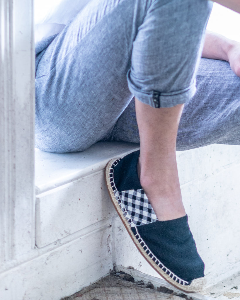 Les espadrilles Krama Noire Réglisse