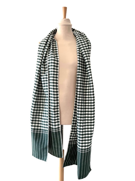 Le Grand Krama Pop Vert dans son écrin en feuille de palmier - Homme