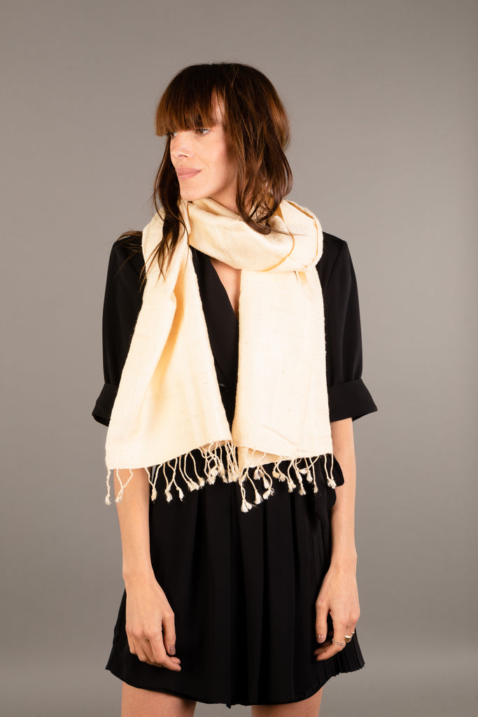 Le Grand Krama Brut Naturel dans son écrin en feuille de palmier - Femme