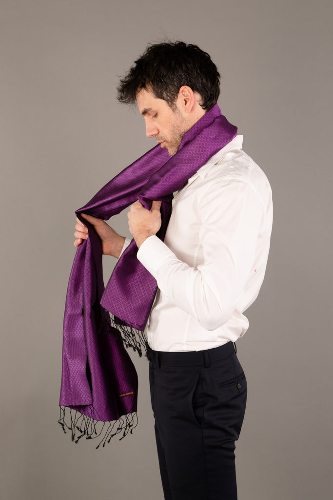 Le Krama Jasmin Améthyste dans son écrin en feuille de palmier - Homme