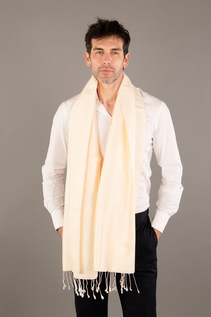 Le Krama Jasmin Perle dans son écrin en feuille de palmier - Homme