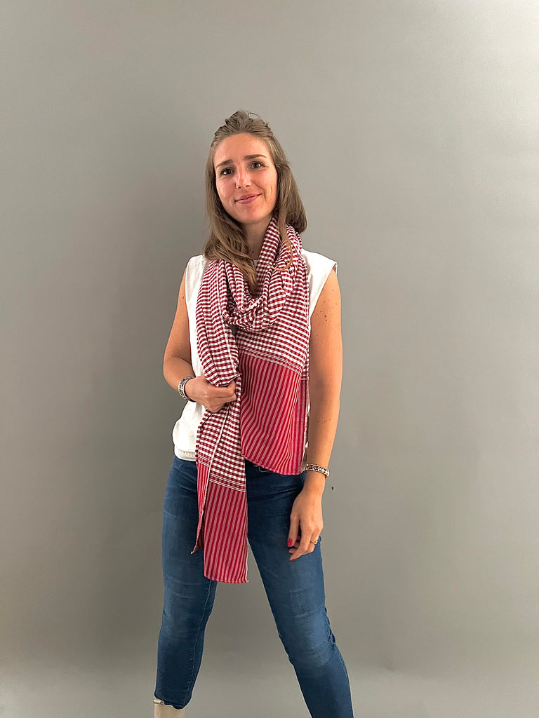 Le Krama Origine Grenat 3 Tours dans son écrin en feuille de palmier - Femme