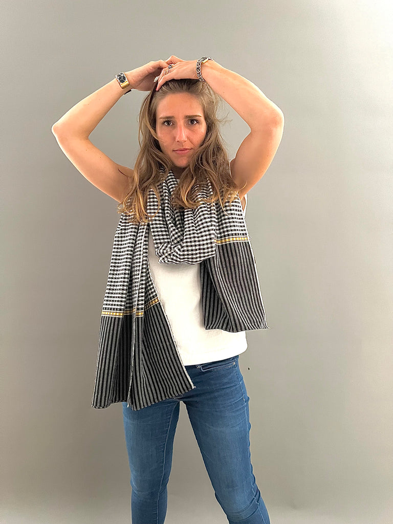 Le Krama Origine Réglisse 3 Tours dans son écrin en feuille de palmier - Femme