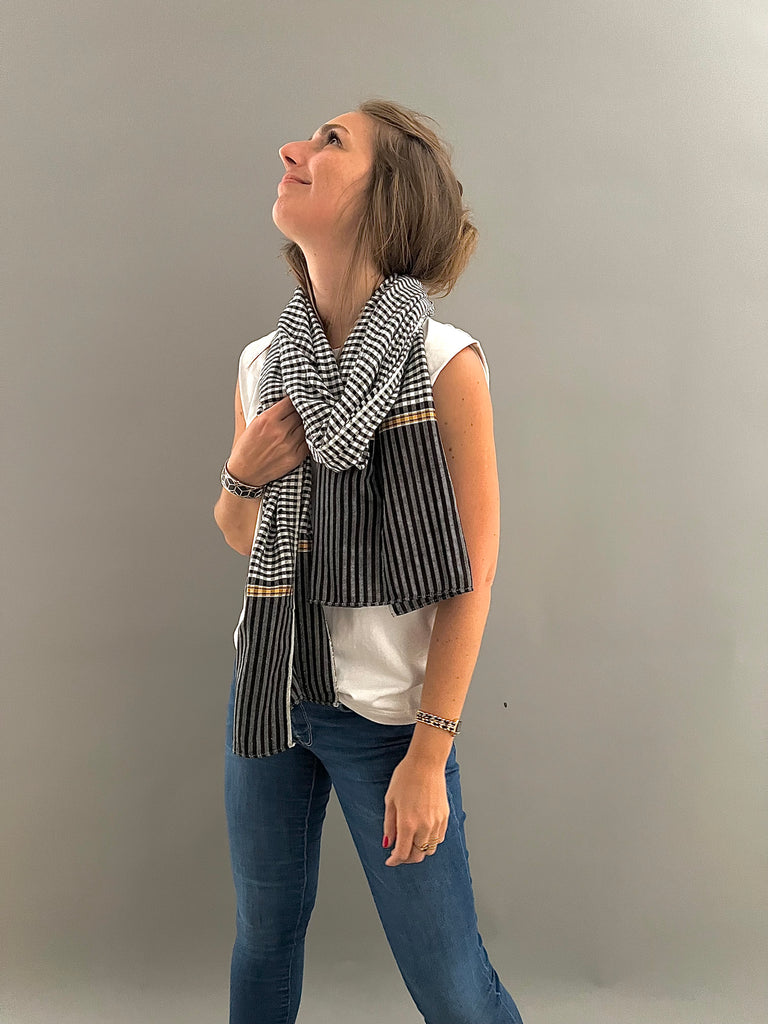 Le Krama Origine Réglisse 3 Tours dans son écrin en feuille de palmier - Femme