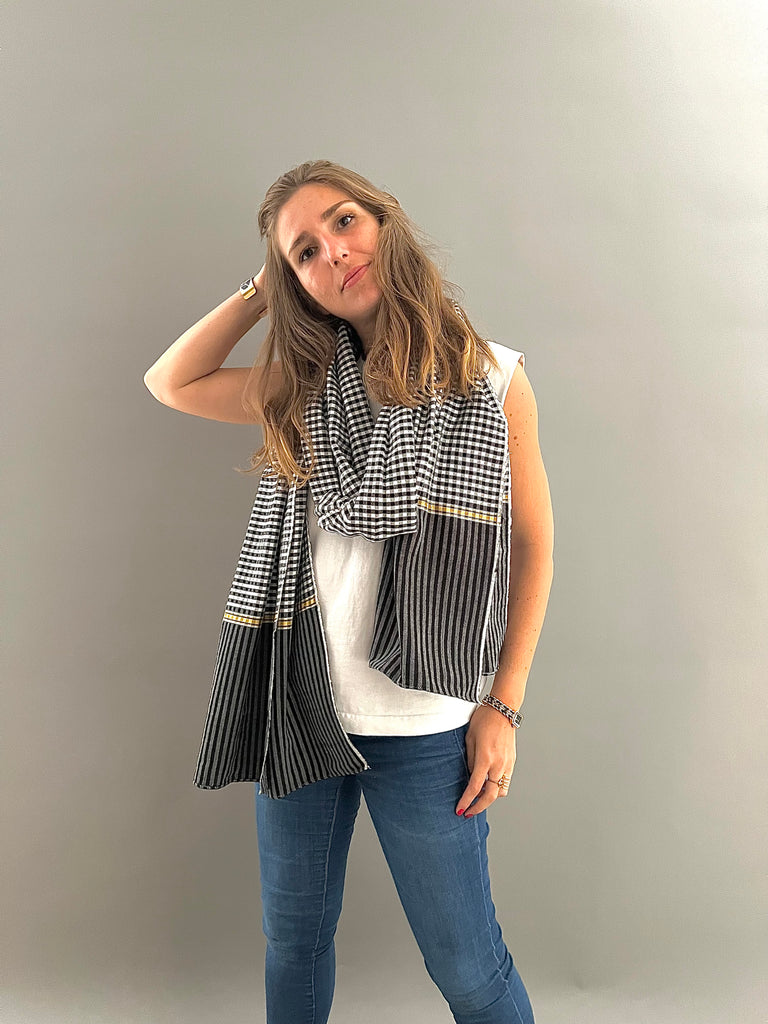 Le Krama Origine Réglisse 3 Tours dans son écrin en feuille de palmier - Femme