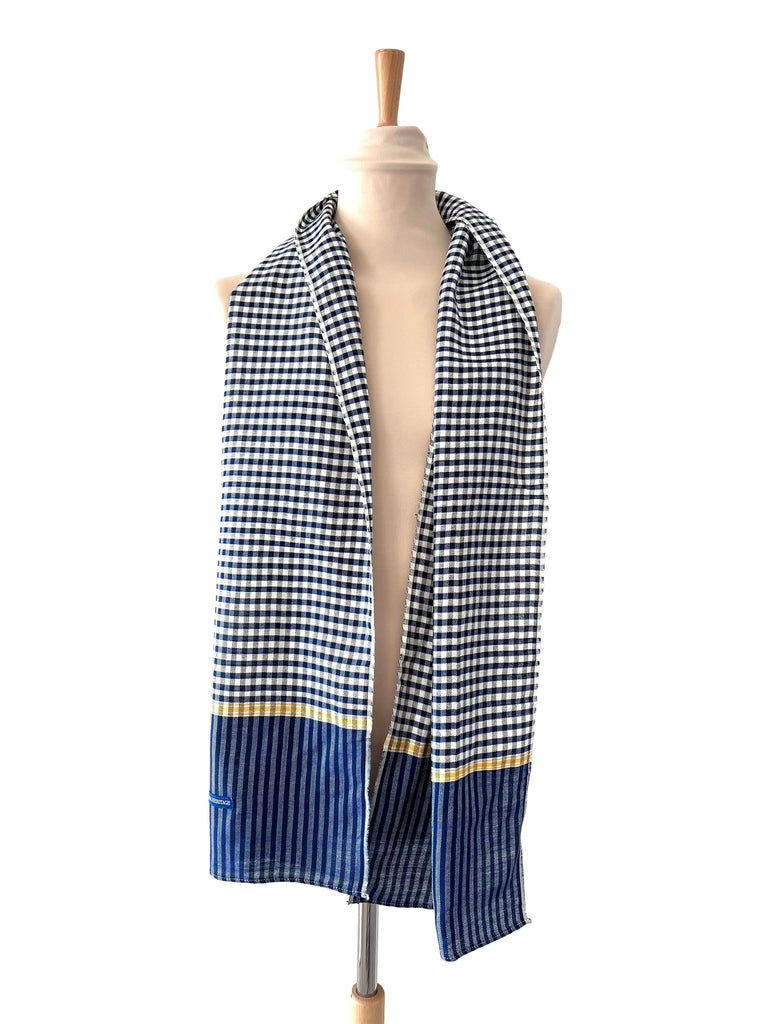 Le Krama Origine Ciel dans son écrin en feuille de palmier - Homme