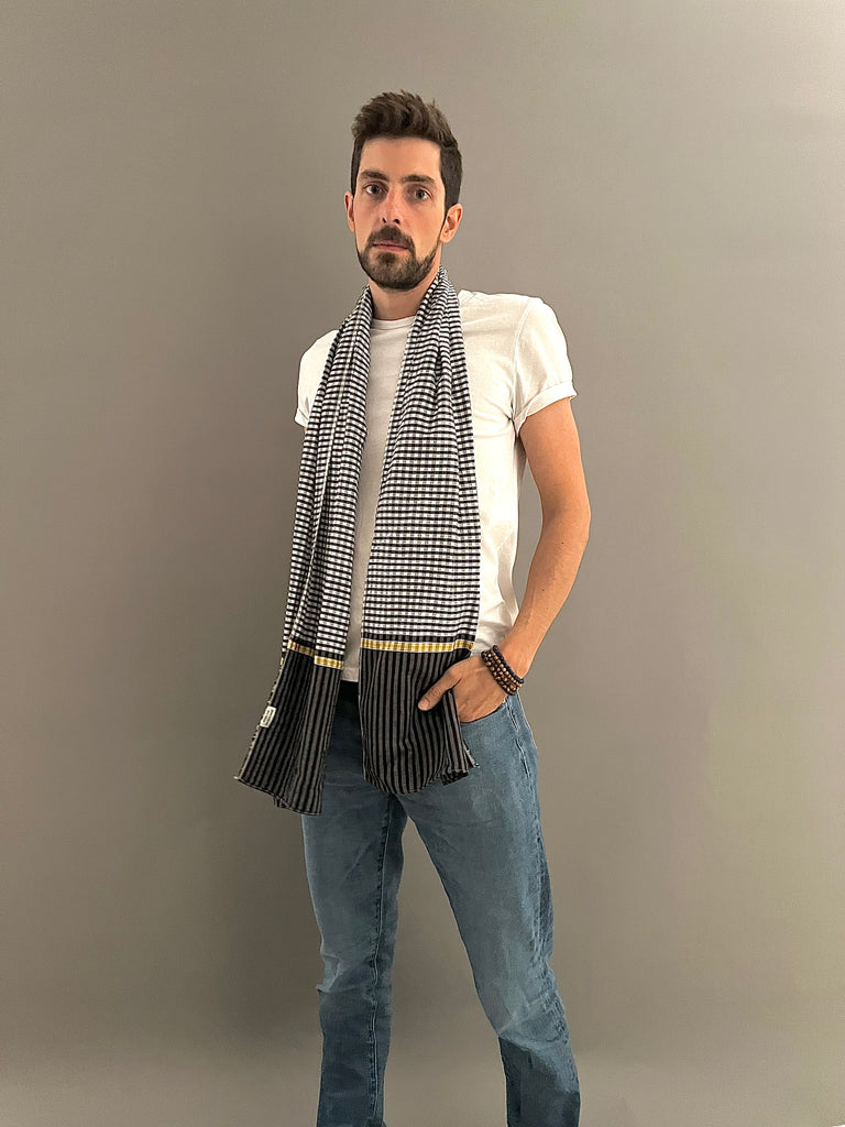 Le Krama Origine Réglisse dans son écrin en feuille de palmier - Homme