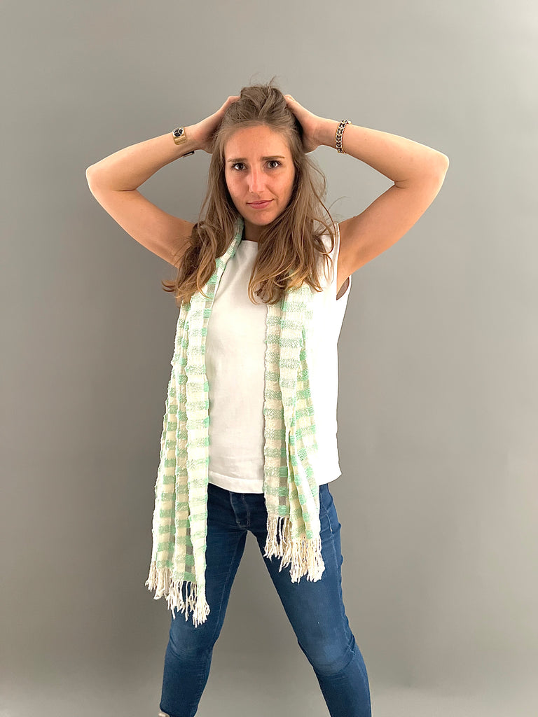 Le Krama Naturel Amande dans son écrin en feuille de palmier - Femme