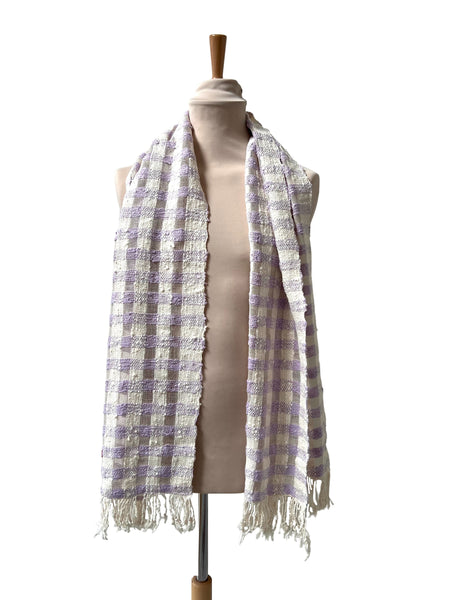 Le Krama Naturel Lilas dans son écrin en feuille de palmier - Femme