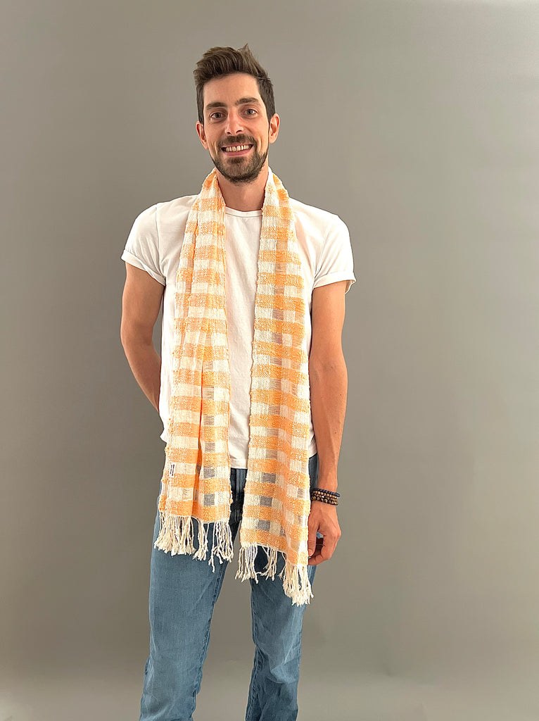 Le Krama Naturel Mandarine dans son écrin en feuille de palmier - Homme