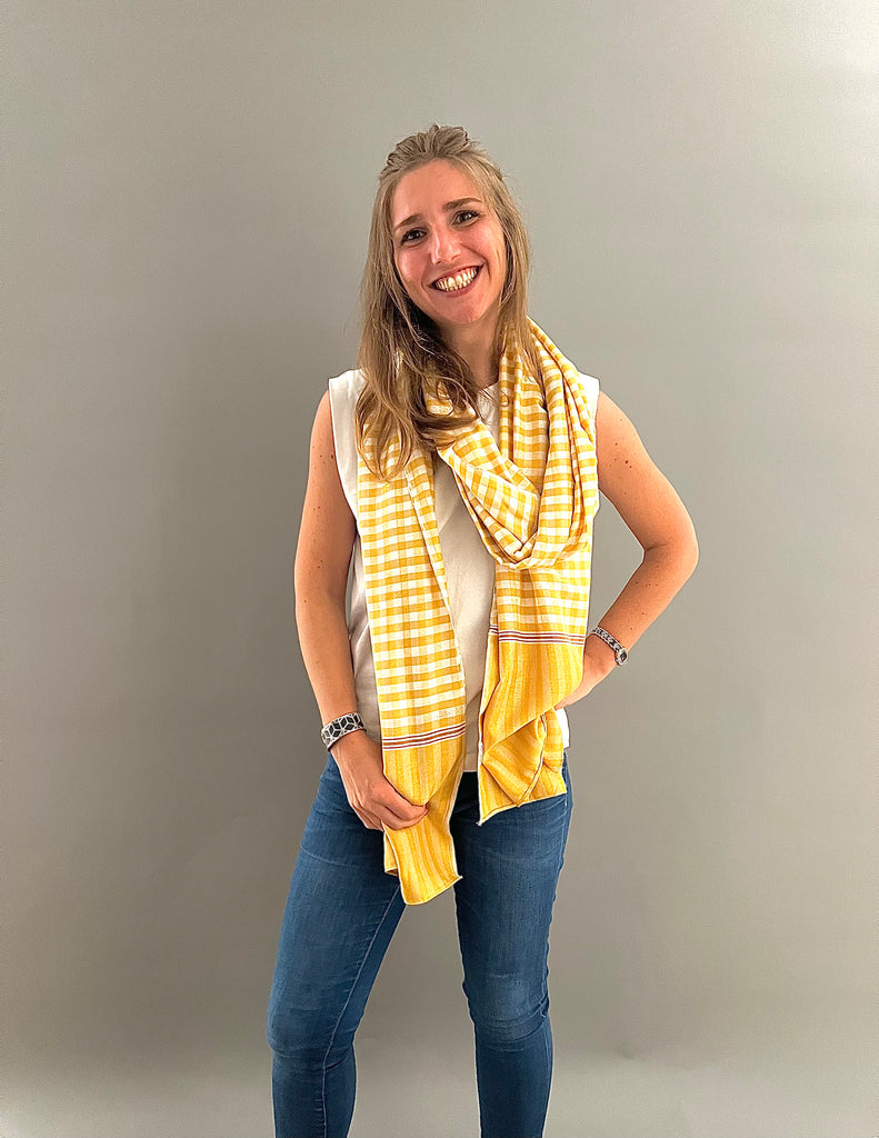 Le Krama Pop Jaune 3 Tours dans son écrin en feuille de palmier - Femme