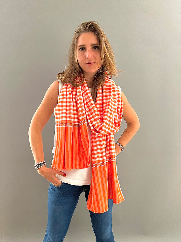 Le Krama Pop Orange 3 Tours dans son écrin en feuille de palmier - Femme