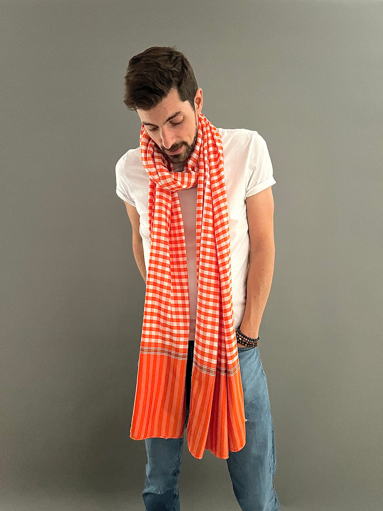 Le Krama Pop Orange 3 Tours dans son écrin en feuille de palmier - Homme