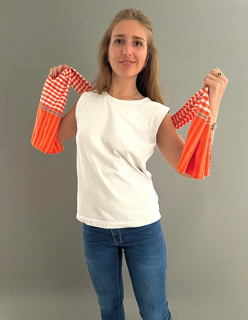 Le Krama Pop Orange dans son écrin en feuille de palmier - Femme