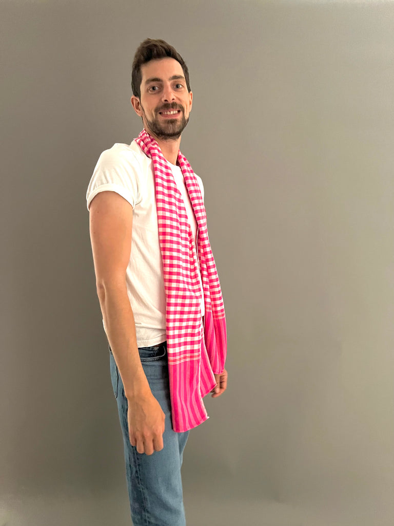 Le Krama Pop Rose dans son écrin en feuille de palmier - Homme