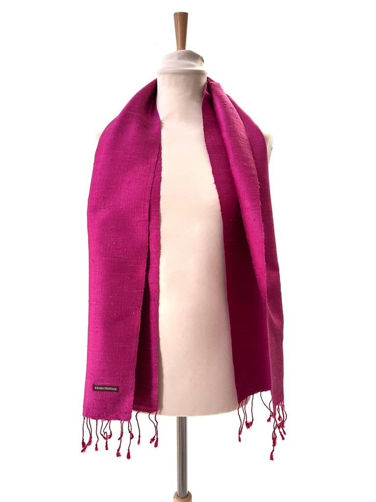 Le Krama Brut Fushia dans son écrin en feuille de palmier - Homme