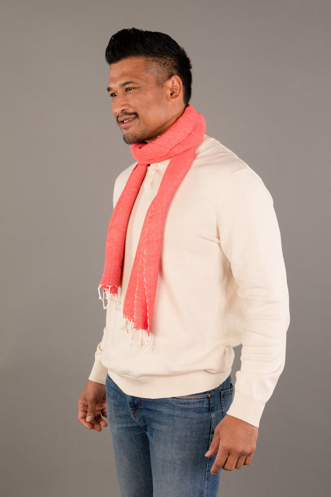 Le Petit Krama Chaud Orange Corail dans son écrin en feuille de palmier - Homme